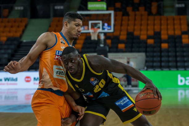 将迫使对手 将迫使对手